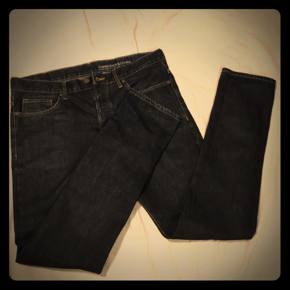 H&M’s 34/34 TAPERED LOW WAIST 5 POCKET BLUE JEANS